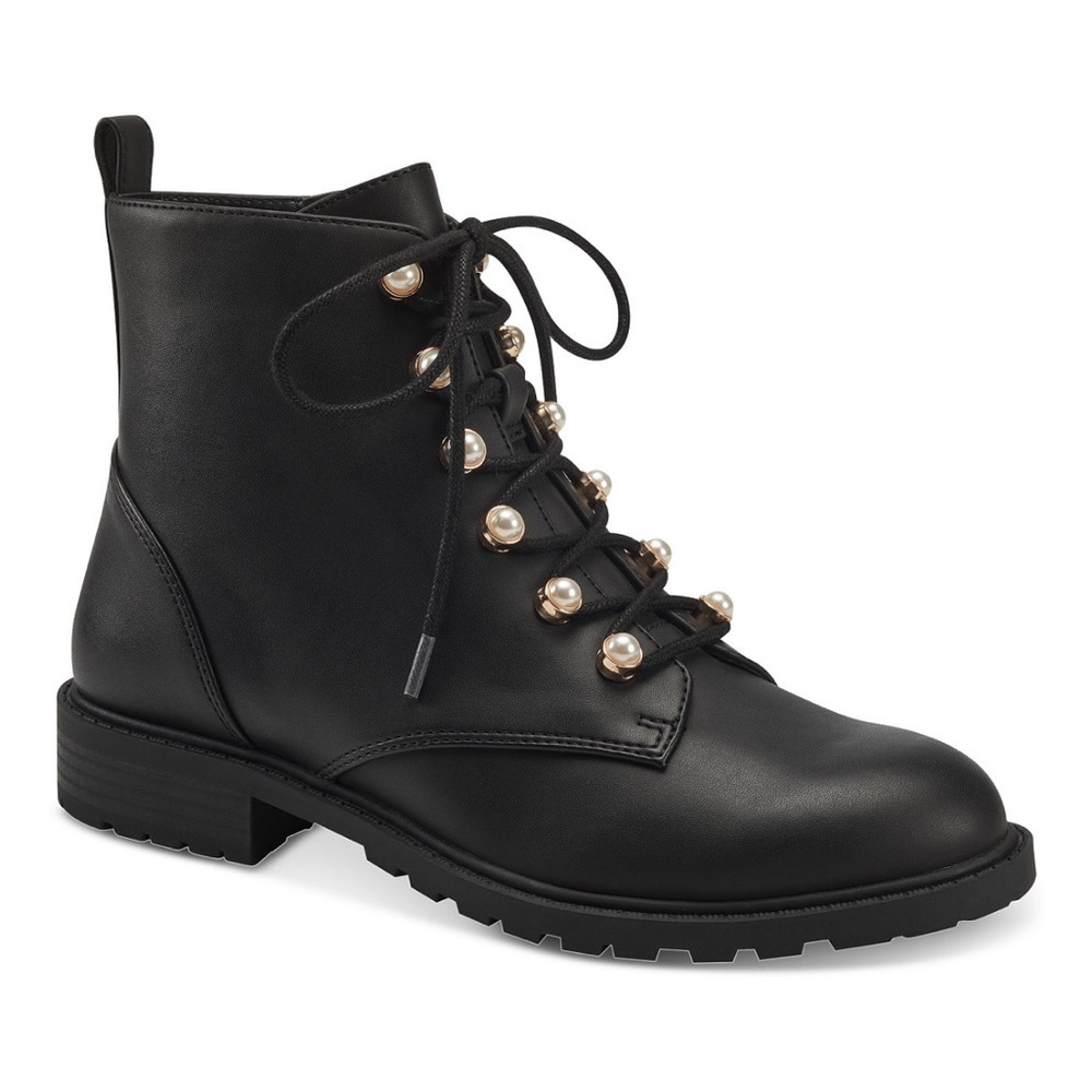 CHARTER CLUB BOOTS